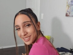 MOFOS Slutty Stepdaughter Teases You 4 Ass!