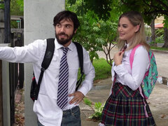 Buss, Kondom, Naturlige bryster, Fitte, Skjørt, Tenåring, Tanga, Pupper