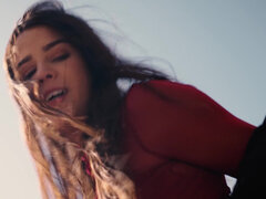 Kylie Rocket fucking furiously outside