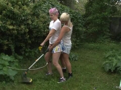 Helena and Steel: Power Lesbians Outdoor