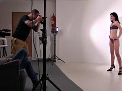 Amateur, Nana, Sucer une bite, Brunette brune, Hard, Pov, Nénés