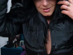 Leie, Grosser arsch, Blasen, Braunhaarige, Fetisch, Latina, Milf, Solo