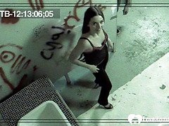 Amateur couple fucks fucking in the douche