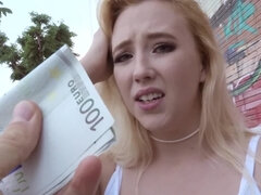 Américain, Cul, Blonde, Sucer une bite, Public, Rasée, Adolescente