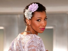 Velike joške, Črnke, Fafanje, Prstni, Dekle drka tiča, Medrasni seks, Dokolenke, Najstnice