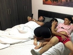 Stjärt mot mun, Stor stjärt, Avsugning, Latina, Suger, Tonåring