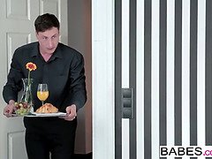 Сидя на лице, Женщины, Лесбиянка, Лизание, Милф, Мамочка, Кричащие, Молоденькие