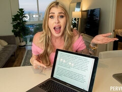 큰 가슴, 금발의, 오랄섹스, 밀프, 셀카, 스트리핑, 문신, 젖가슴