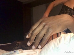 Большие сиськи, Рогоносцы, Семяизвержение, Член, Ласковые ручки, Секс без цензуры, Межрасовый секс, От первого лица