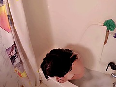 Masturbation while bathing with dildo from BBC