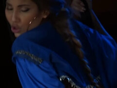 Tette grandi, Brunetta, Gola profonda, Facciale, Hd, Rasata, Tatuaggi, Tette