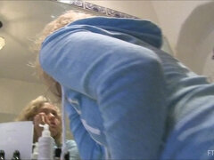 Bouteille, Robe, Talons, Public, Solo, Jouets