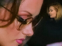 Give finger, Håndjob, Onani, Mor jeg gerne vil kneppe, Barberet, Solo, Bryster, Vintage