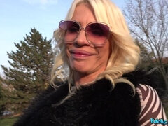 Arsch, Grosse titten, Blondine, Spermaladung, Schwanz, Brille, Im freien, Pov