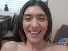Intimate and intense oral pleasure with Aubry Babcock in a close-up POV experience