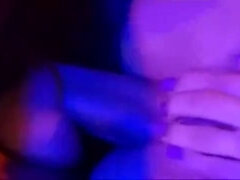 Blasen, Braunhaarige, Europäisch, Handjob, Lingerie, Masturbation, Rasiert, Vintage