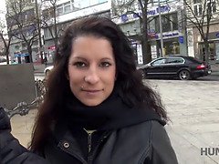 Brunetka, Puma, Péro, Hd, Honitba, Mamina, Peniaze, Nevlastná mama