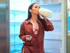 Rumpe, Kukk suging, Brunette, Bakfra, Milf