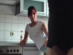 Culo grande, Tetas grandes, Rubia, Mamada, Madres para coger, Adolescente, Juguetes, Uniforme