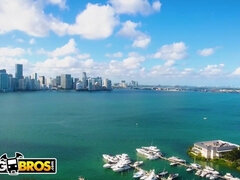 Culo, Culo grosso, Grande cazzo, Gola profonda, Da dietro, Lesbica, Rasata, Tette