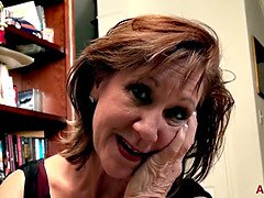 Amerikanisch, Grosser kitzler, Grosse titten, Geile alte tussi, Hd, Reif, Stiefmutter, Taboo