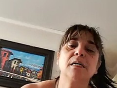 Enthousiasteling, Grote lul, Oudere vrouw, Frans, Hardcore, Rijpe lesbienne, Spaans, Tieten likken