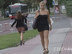 Blondinka, Dress, Zunaj, V javnosti, Čevlji, Erotika, Najstnice, Voajer