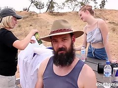 Traseiro, Por trás do pano, Morena, Peludoa, Hd, Natural, Ao ar livre cartaz de rua outdoor, Público