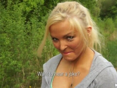 Szőke, Nézőpont, Nyilvános