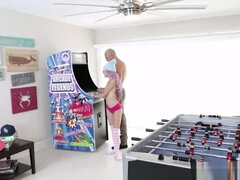 Vina Sky Teen at Play Machine