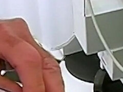 Grande cazzo, Dottore, Fetish, Toccando, Ginecologo, Ufficio, Pisciando, Terzetto