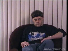 Str8 Buzz Blows Vinny