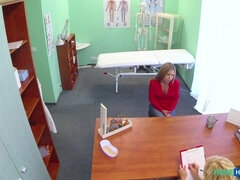 Cunnilingus, Amateur, Médico, Penetracion con dedos, Lamidas, Oficina, Coño, Voyeur