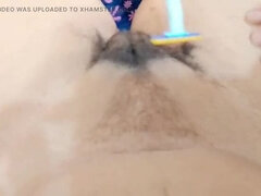 Asian babe shaves her tight pussy with boyfriend's help - Super Love