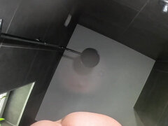 Look at the Cool and Hot Secrets My Toilet Hides.