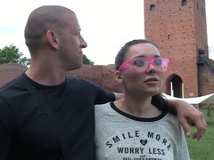 Amatööri, Suihinotto, Ruskeahiuksinen, Silmälasit, Käsihoito, Hd, Ulkona, Kiillottaa