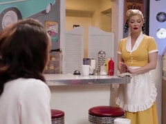 Veľké kozy, Blondína, Ebenové, Hd, Lesbické, Výprask, Milf  mčbp, Drobunké