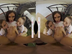 Blonde, Sucer une bite, Brunette brune, Mixte, Hard, Lesbienne, Léchez, Rugueux