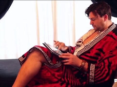 Stora tuttar, Ansiktsbehandling, Hardcore, Milf, Porrstjärnor, Slampa, Tuttar, Fru