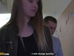 Suck fuck Hanna&rsquo;s pussy on a winter day