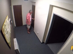 Lízanie análu, Kúpeľňa, Bizarné, Striekanie semena, Vonku, Sprcha, Voyeur, Vlhká