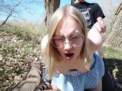 18, 素人, デカ尻, ブロンド, フェラチオ, カップル, アウトドア, ティーン