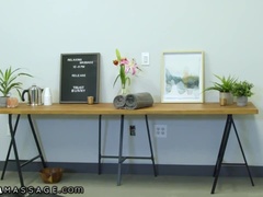 큰 엉덩이, 큰 가슴, 깊은목구멍, 하드코어, 마사지, 밀프, 엄마, 기름