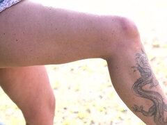 Braunhaarige, Europäisch, Absätze, Milf, Höschen, Muschi, Rasiert, Hoch