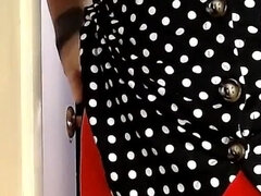 Leie, Grosse titten, Konturen der schamlippen, Fetisch, Milf, Toilette, Nass