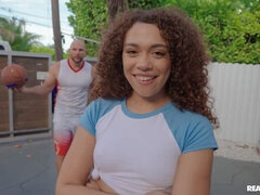 Veľký zadok, Veľké péro, Brunetka, Na psíka, Ebenové, Prirodzené prsia, Teenka, Kozičky