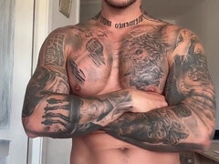 Amador amadora, Pauzão, Solo chão, Tatuagem