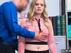 Amatööri, Blondi, Takaapäin, Hd, Kääpiö, Luonnolliset tissit, Toimisto, Teini