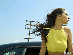 Jules Jordan - nympho Gianna Dior Gives Road Head Before She screws A bbc