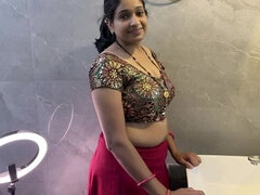 Grosse bite, Éjaculation interne, Queue, Conversation vulgaire, En levrette, Maman, Public, Belle mère